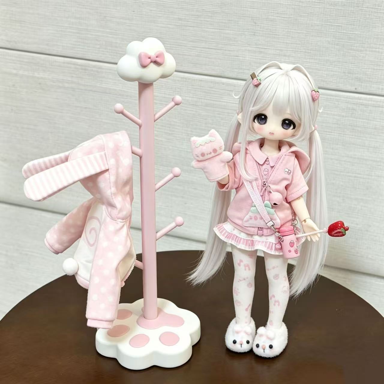 Kawaii InsCat Paw Base Floor-S - огляд і ціна Resin Art Baby